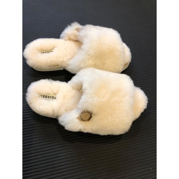 NEW Women's Fireside by Dearfoam Cairns sheepskin slide size 8 - Picture 2 of 6